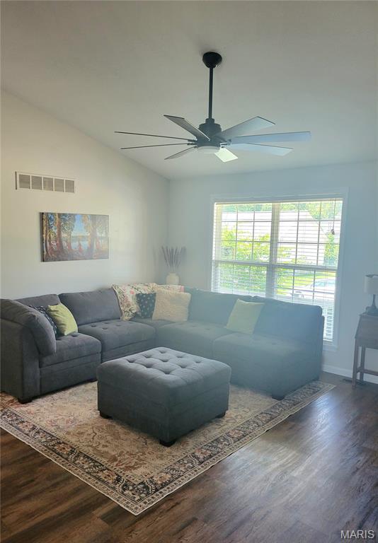 346 Cartpath Lane St. Clair, MO 63077 - Photo 5 of 33