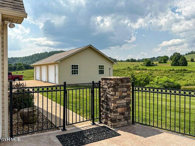 1292 Pump Springs Road Harrogate, TN 37752 - Photo 18 of 47 pump spring patio