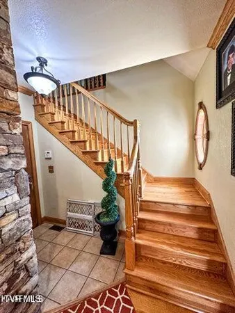 $800,000 | 1292 Pump Springs Road, Harrogate, TN 37752