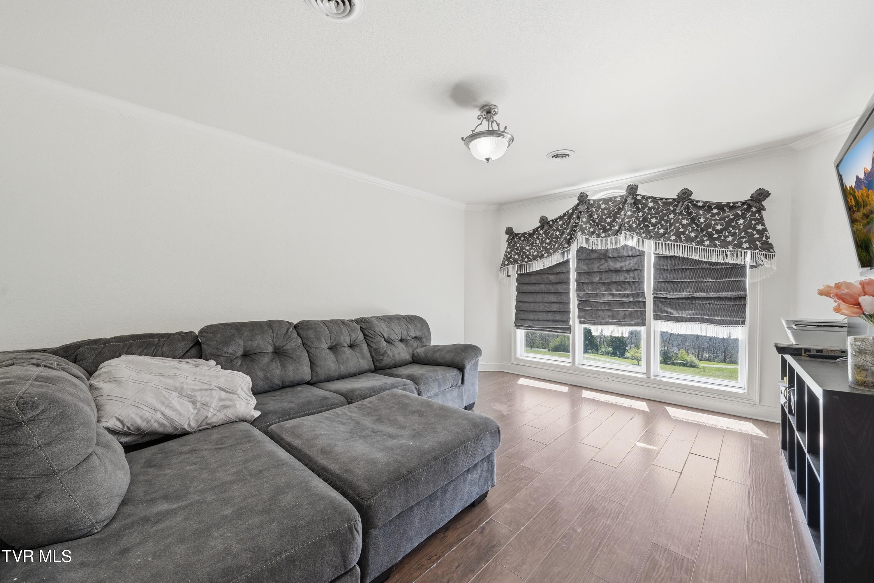 1292 Pump Springs Road Harrogate, TN 37752 - Photo 37 of 47 23-print-014_DSC07612