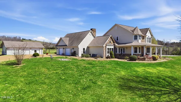 $800,000 | 1292 Pump Springs Road, Harrogate, TN 37752