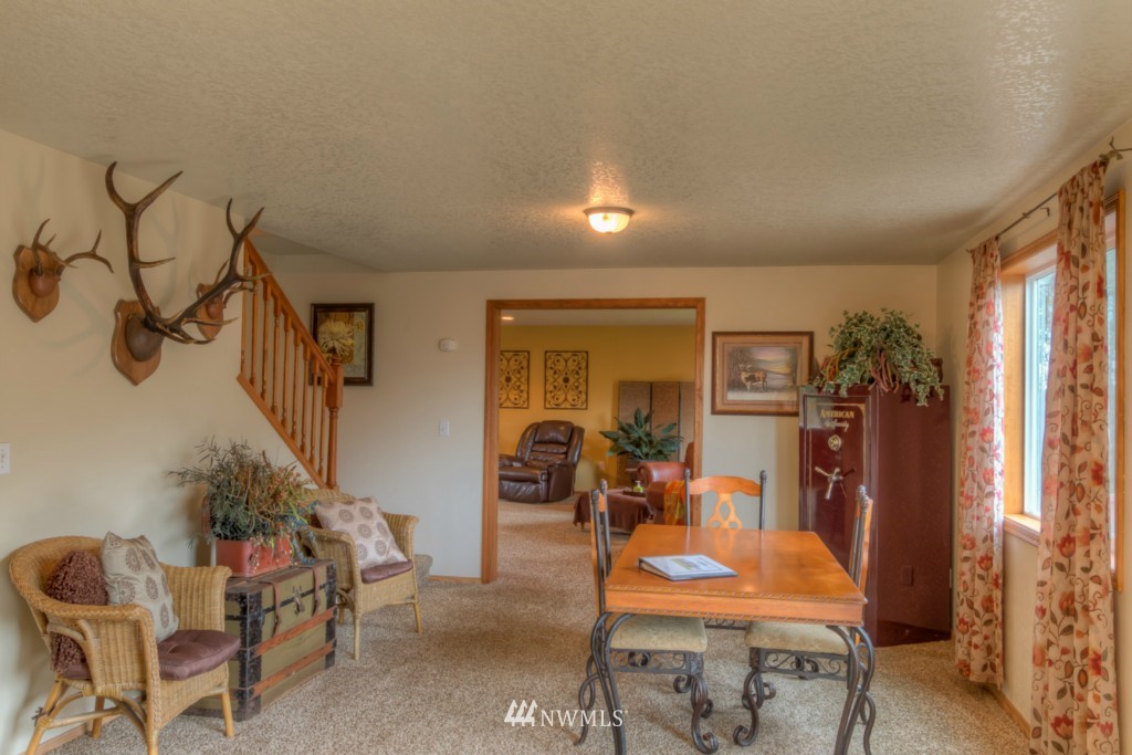 160 Windy Ridge Drive Longview, WA 98632 - Photo 12 of 25 Gallery Image 12