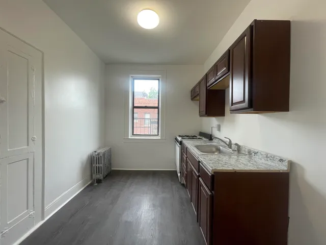 $1,500 | 2 Noll Place, Unit 2, Newark, NJ 07106