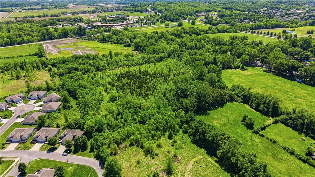 1300 Van Maele Road Independence, MO 64057 - Photo 3 of 14