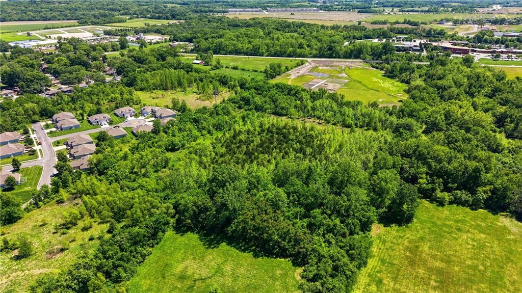 1300 Van Maele Road Independence, MO 64057 - Photo 5 of 14