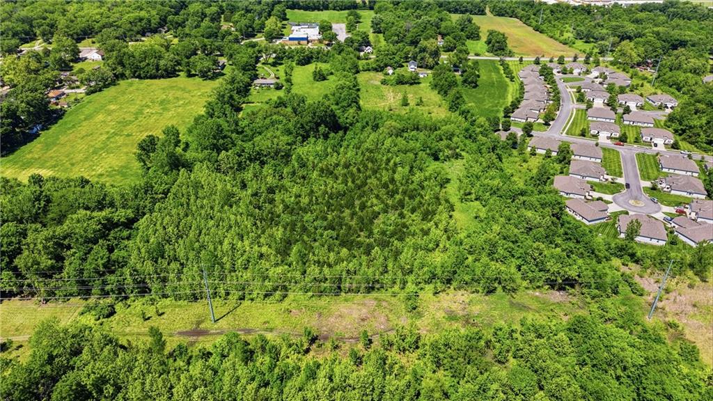 1300 Van Maele Road Independence, MO 64057 - Photo 9 of 14