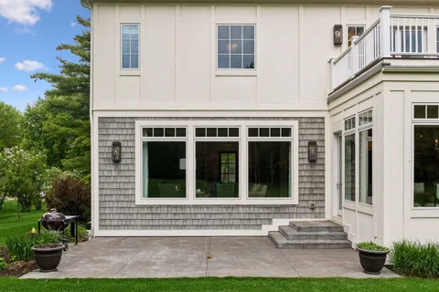 $2,350,000 | 730 Lanewood Lane North, Plymouth, MN 55447