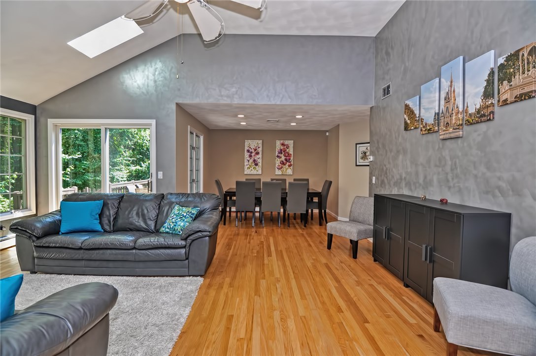107 Pine Swamp Road Cumberland, RI 02864 - Photo 12 of 40 Gallery Image 12