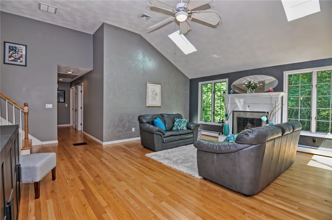 107 Pine Swamp Road Cumberland, RI 02864 - Photo 16 of 40 Gallery Image 16