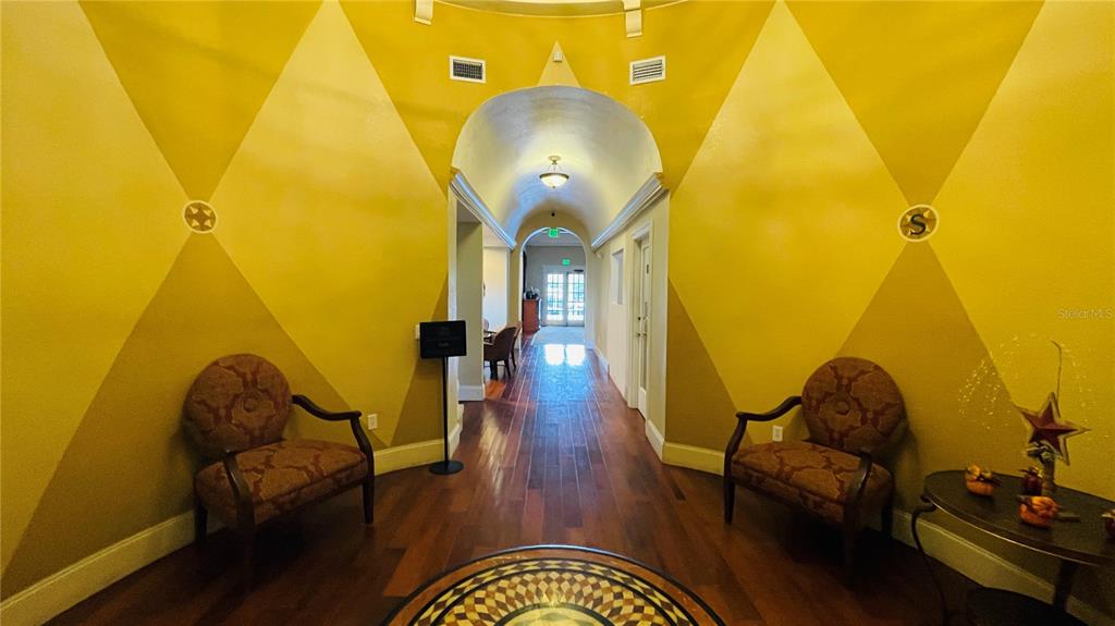 5128 Conroy Road, Unit 13 Orlando, FL 32811 - Photo 28 of 39 Gallery Image 28