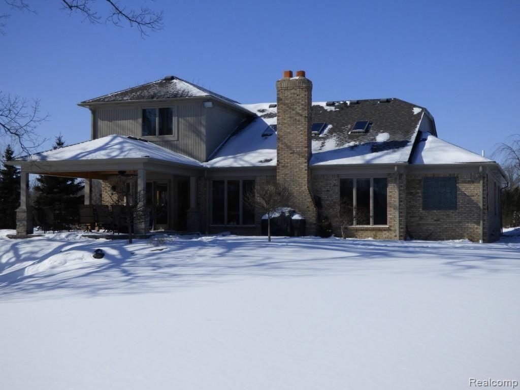 401 Palms Road Columbus, MI 48063 - Photo 52 of 59 P1010887.jpg