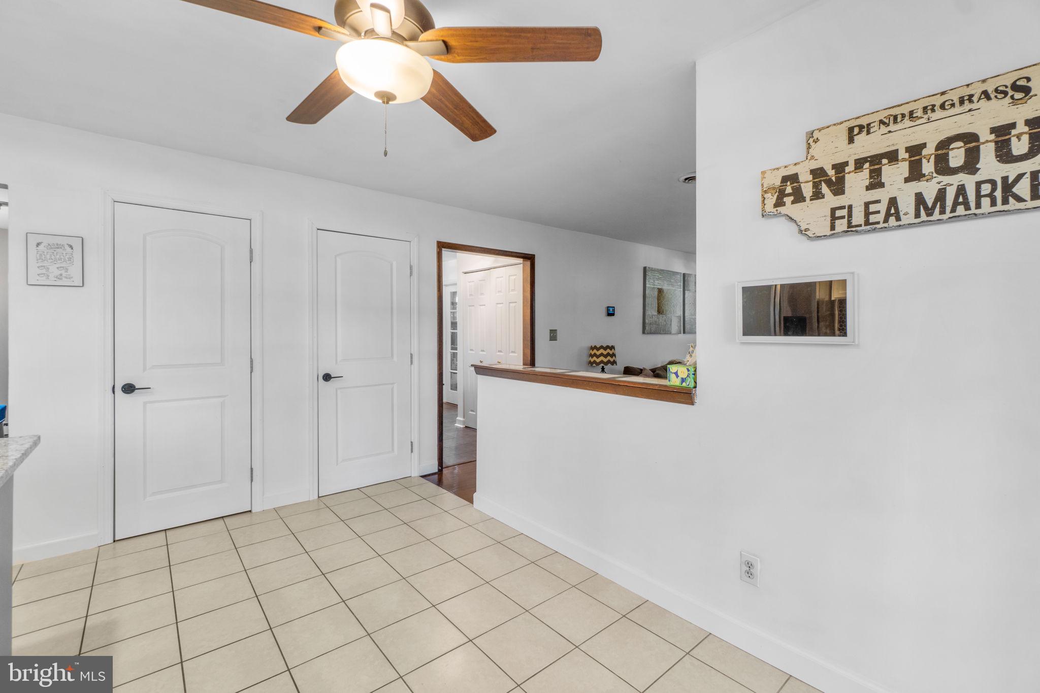 5910 Snowdens Run Road Sykesville, MD 21784 - Photo 9 of 46 Breakfast Room