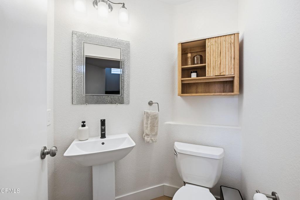 2108 Avila Place Oxnard, CA 93036 - Photo 5 of 27