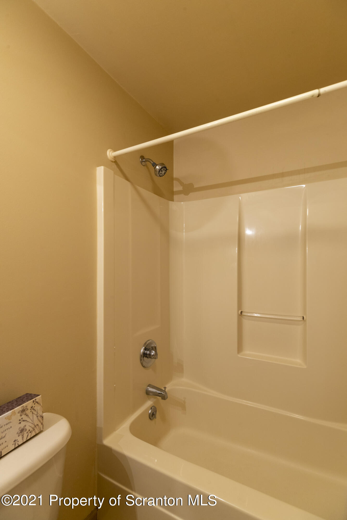 259 Gravity Road Lake Ariel, PA 18436 - Photo 19 of 46 Gallery Image 19