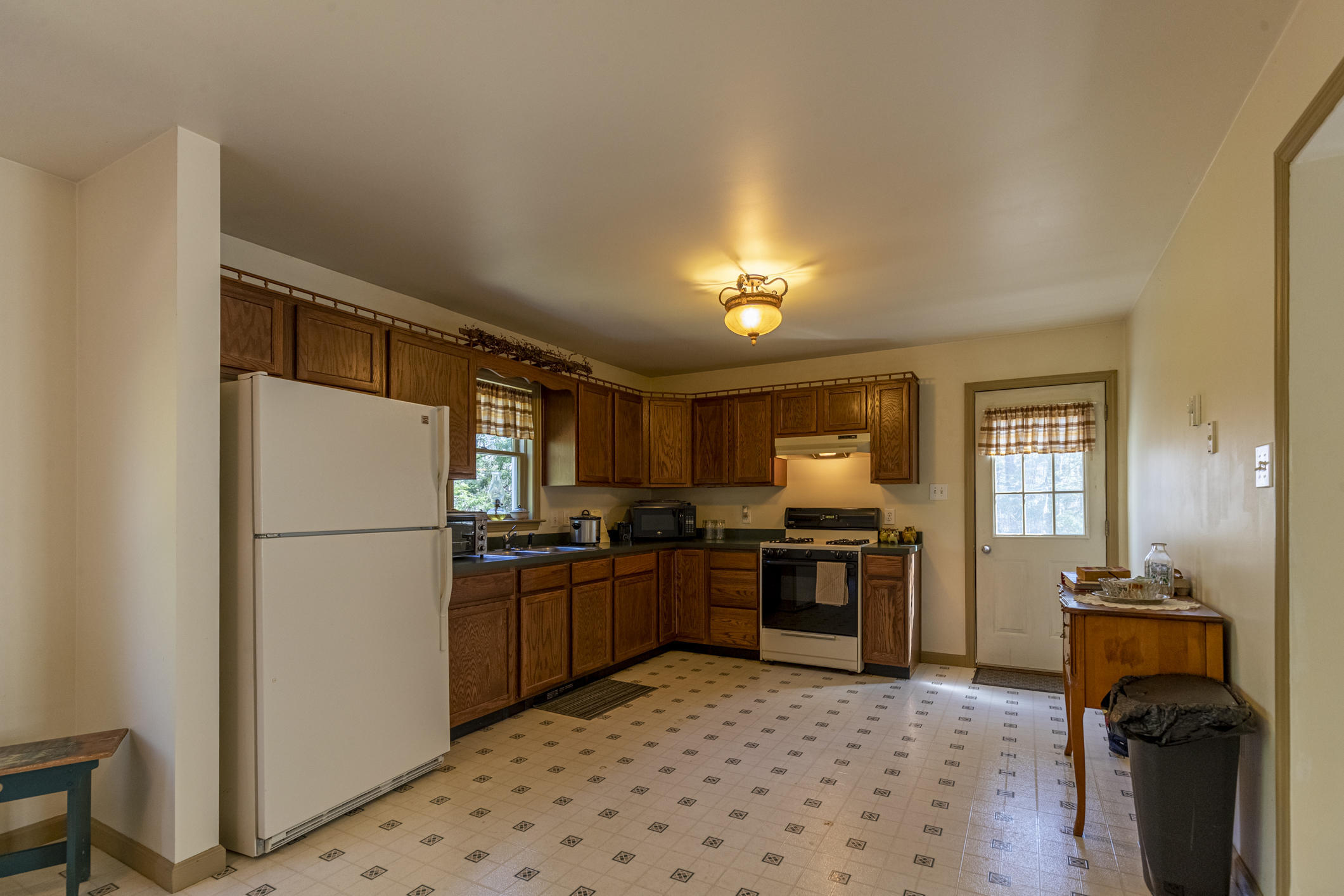 259 Gravity Road Lake Ariel, PA 18436 - Photo 5 of 46 Gallery Image 5