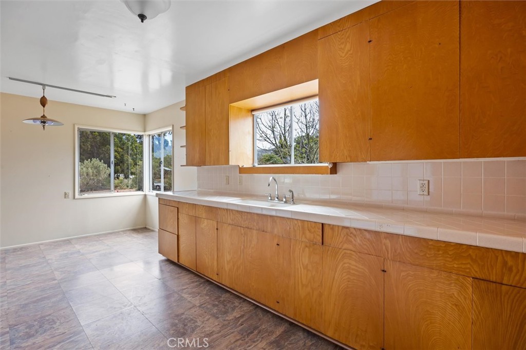 1572 Los Osos Valley Road Los Osos, CA 93402 - Photo 16 of 58