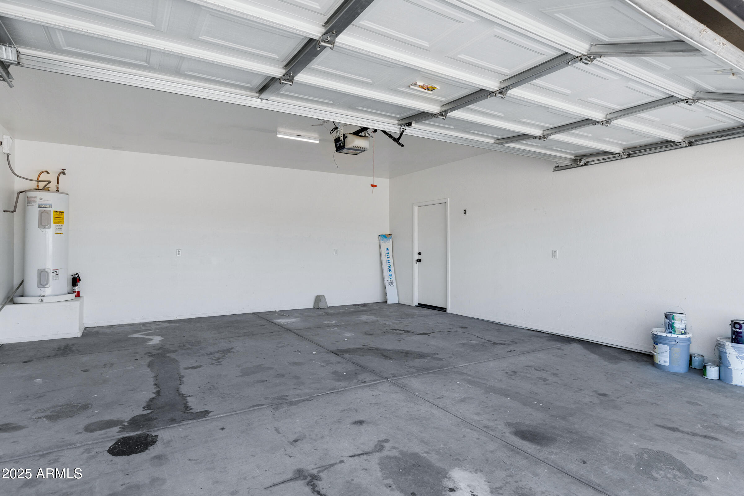 34247 West Pecan Road Tonopah, AZ 85354 - Photo 27 of 31 a view of a room with an empty space