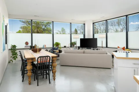 $299,900 | 5601 Smetana Drive, Unit 113, Minnetonka, MN 55343