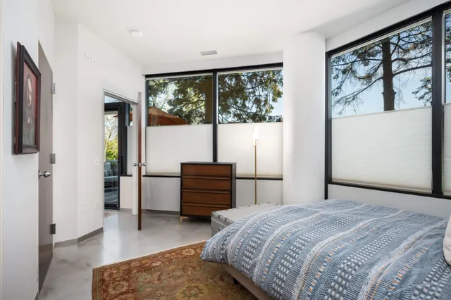 $299,900 | 5601 Smetana Drive, Unit 113, Minnetonka, MN 55343