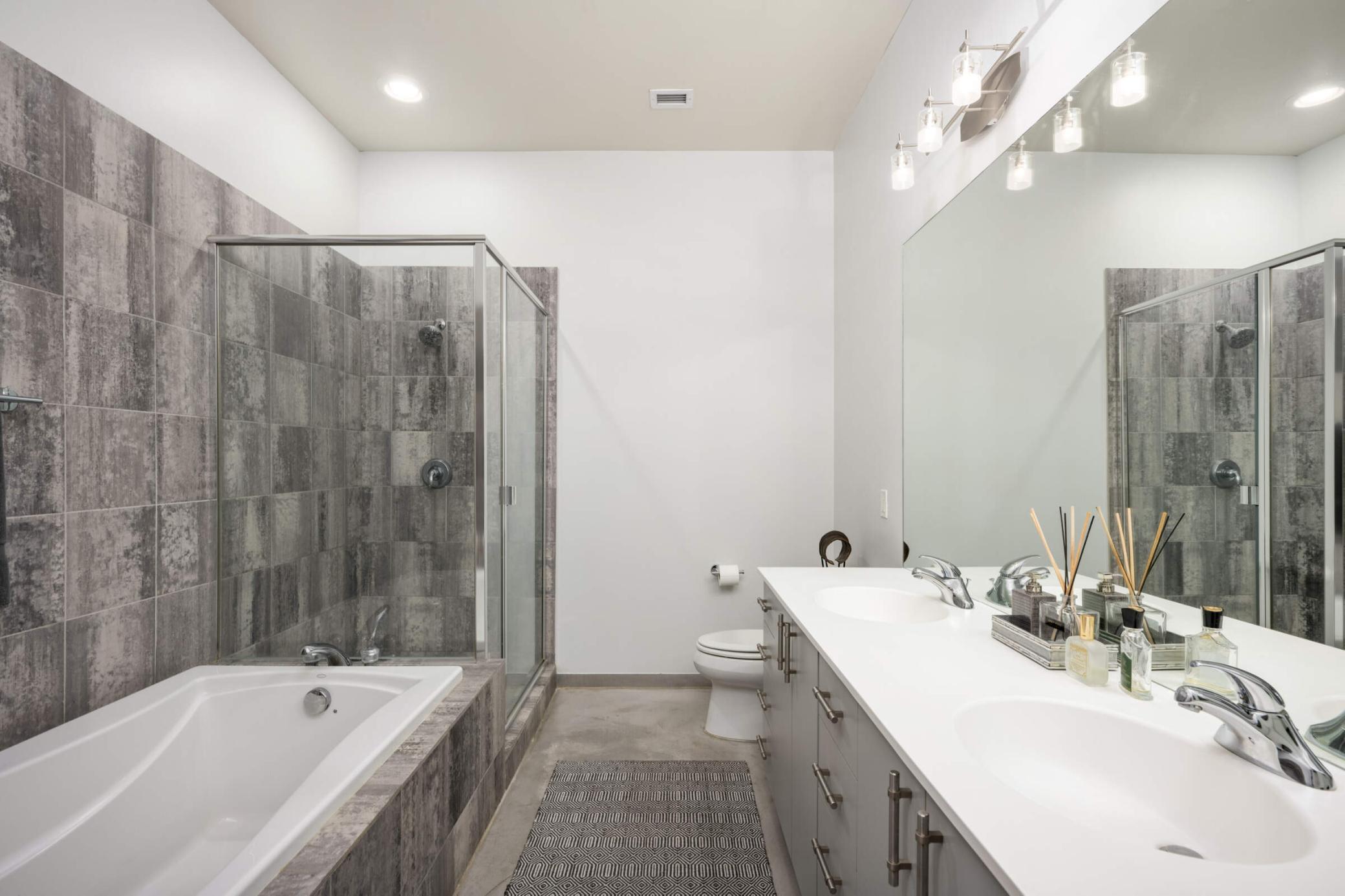 5601 Smetana Drive, Unit 113 Minnetonka, MN 55343 - Photo 23 of 51