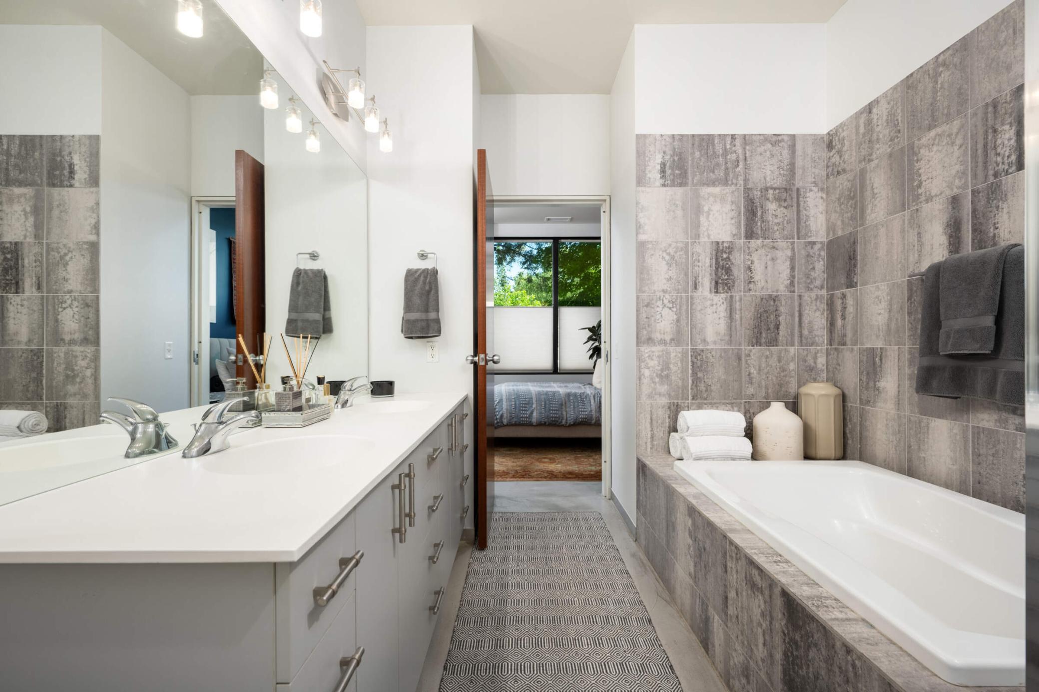 5601 Smetana Drive, Unit 113 Minnetonka, MN 55343 - Photo 24 of 51