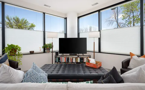 $299,900 | 5601 Smetana Drive, Unit 113, Minnetonka, MN 55343