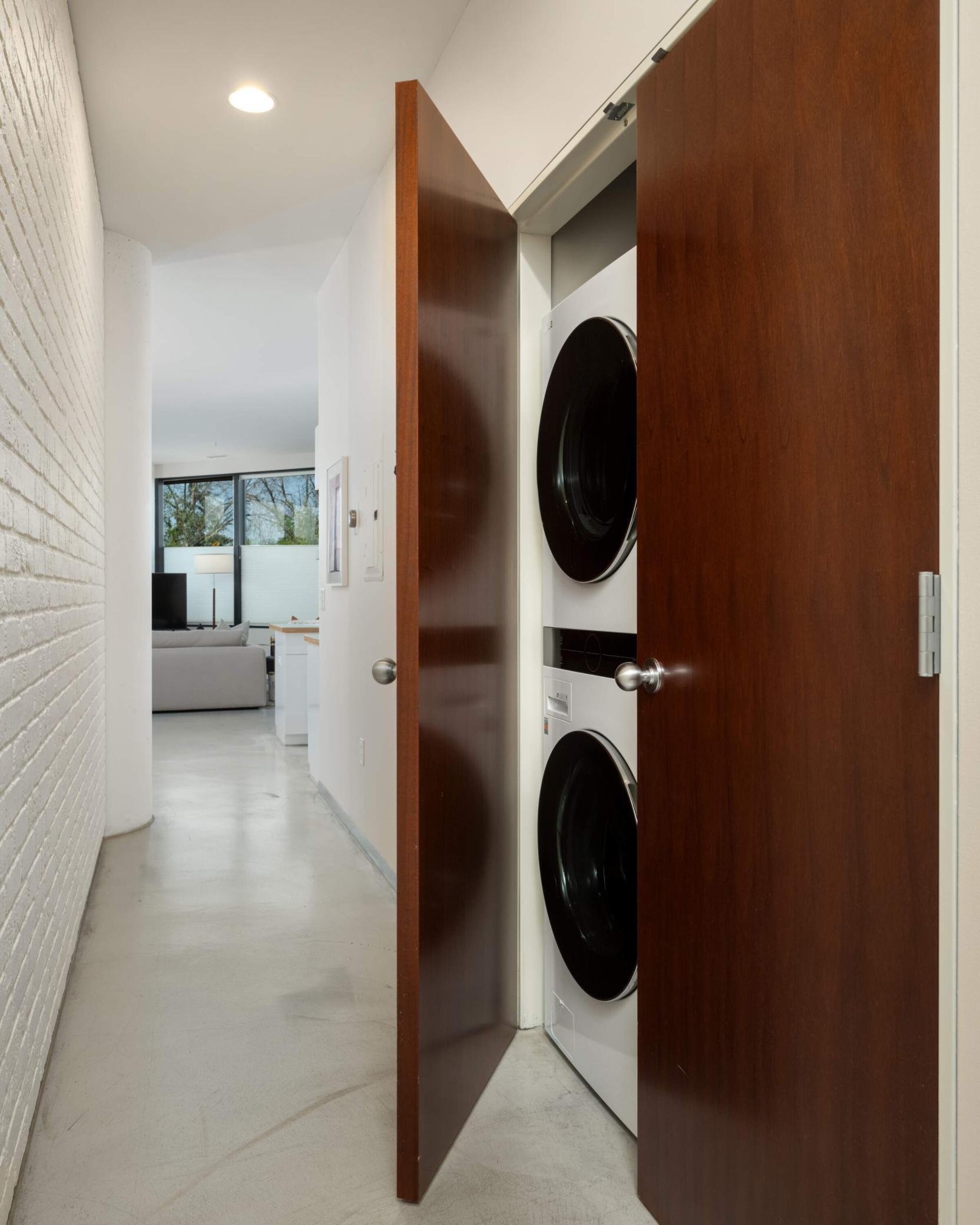 5601 Smetana Drive, Unit 113 Minnetonka, MN 55343 - Photo 31 of 51