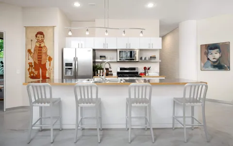 $299,900 | 5601 Smetana Drive, Unit 113, Minnetonka, MN 55343