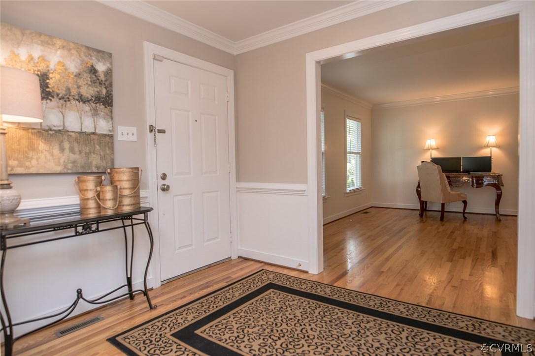 1924 Stonequarter Road Henrico, VA 23238 - Photo 5 of 35 Gallery Image 5