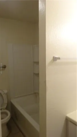 $825 | 510 Avondale Avenue, Unit 14, Bryan, TX 77802