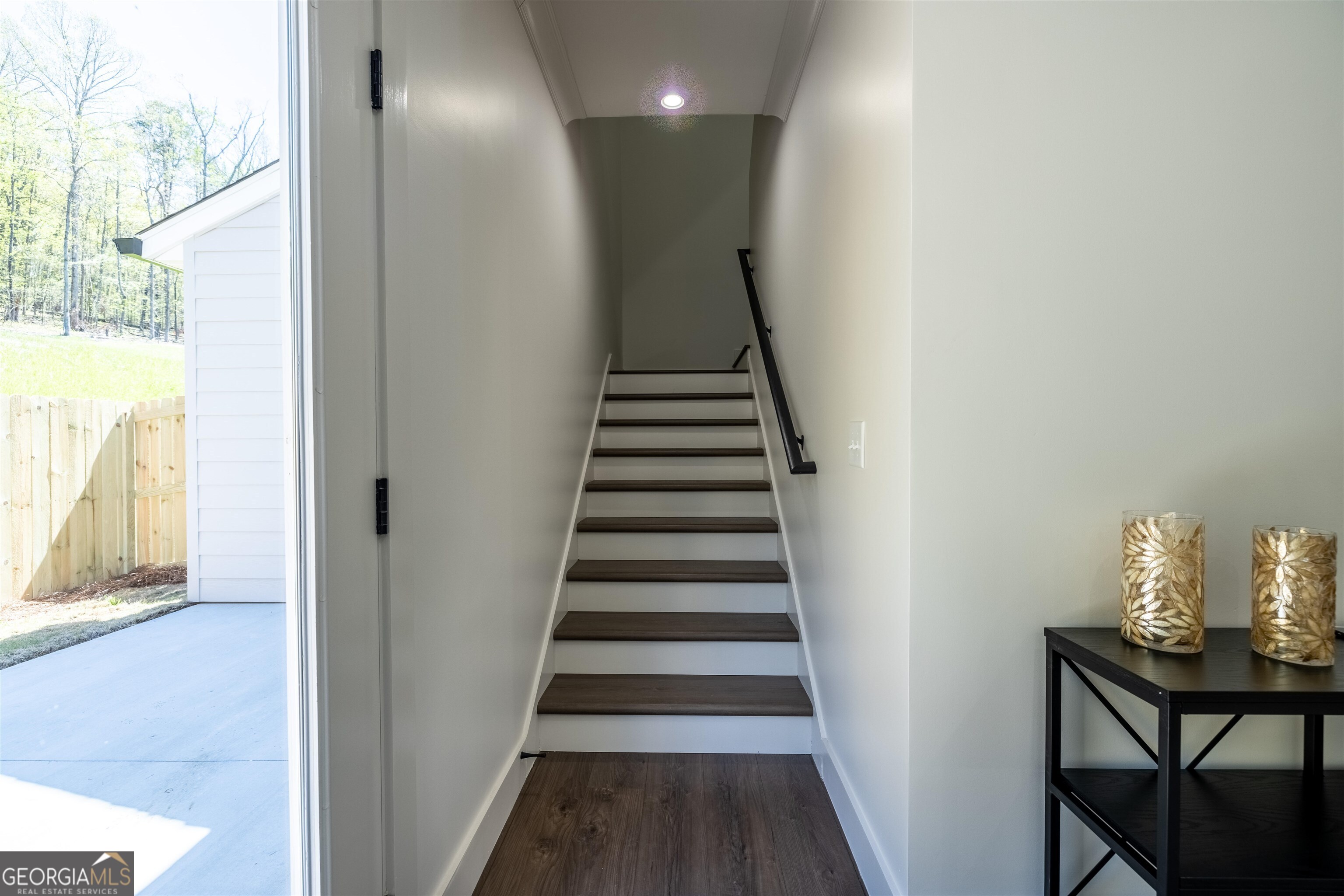 79 Chateau Drive Southeast Rome, GA 30161 - Photo 26 of 46 a view of entryway with wooden floor