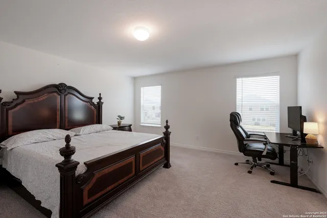 $1,825 | 3537 Under Par, San Antonio, TX 78245