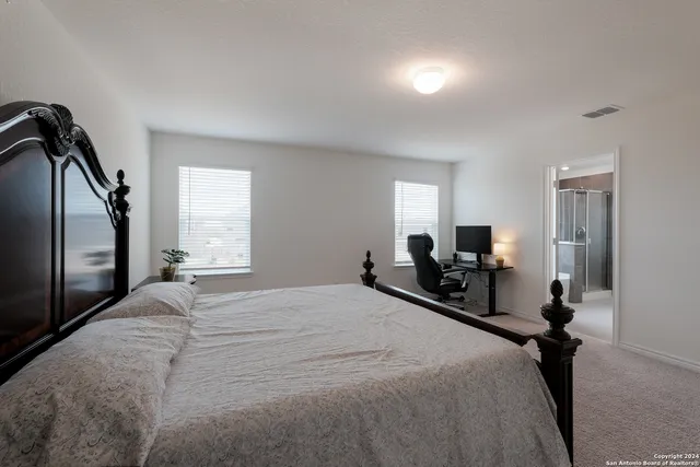 $1,825 | 3537 Under Par, San Antonio, TX 78245