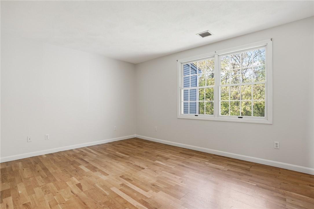 375 Angell Road, Unit E North Providence, RI 02904 - Photo 22 of 36 Primary