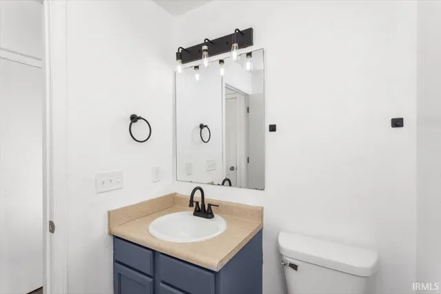 $295,500 | 3303 Crosspoint Court South, Lafayette, IN 47909