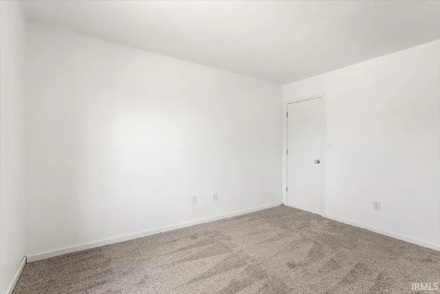 $295,500 | 3303 Crosspoint Court South, Lafayette, IN 47909