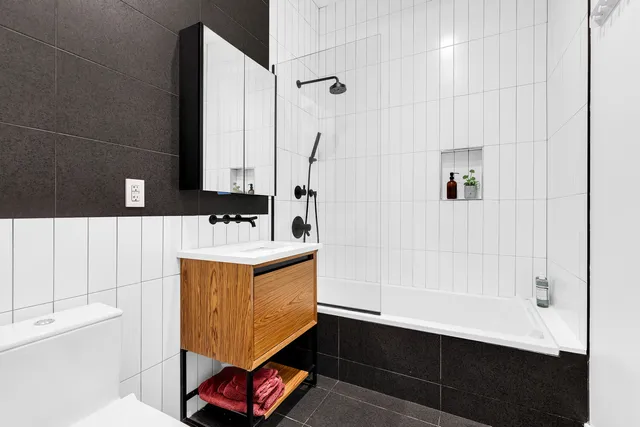 $725,000 | 134 Quincy Street, Unit 2A | Bedford-Stuyvesant