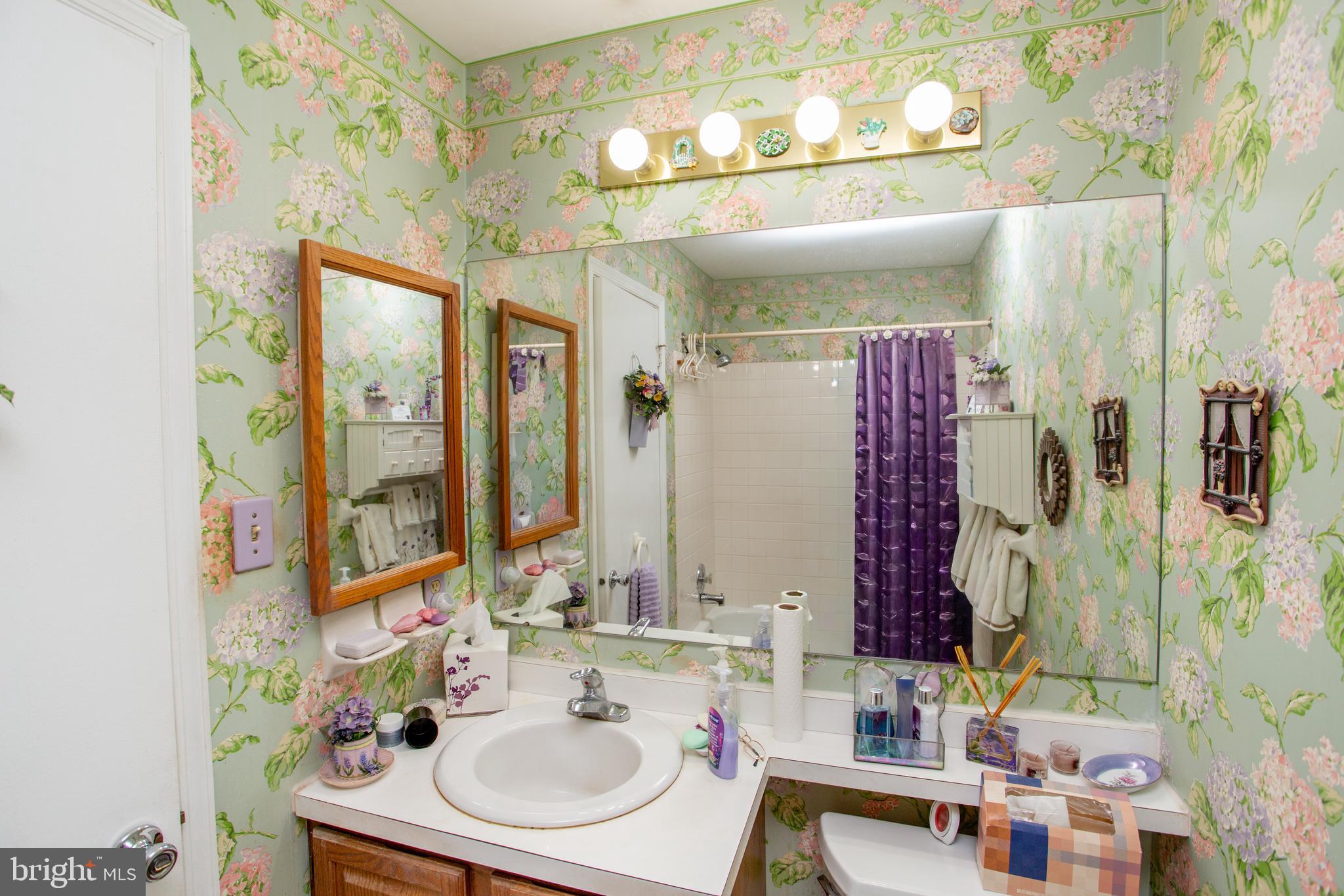 73305 Delaire Landing Road, Unit 305 Philadelphia, PA 19114 - Photo 27 of 39