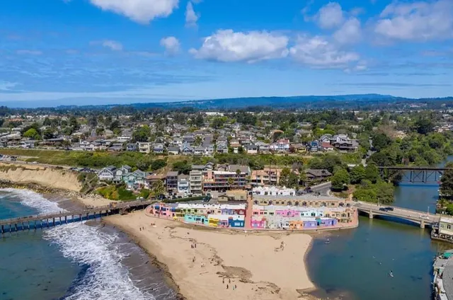 $3,300 | 1355 45th Avenue, Unit 3, Capitola, CA 95010