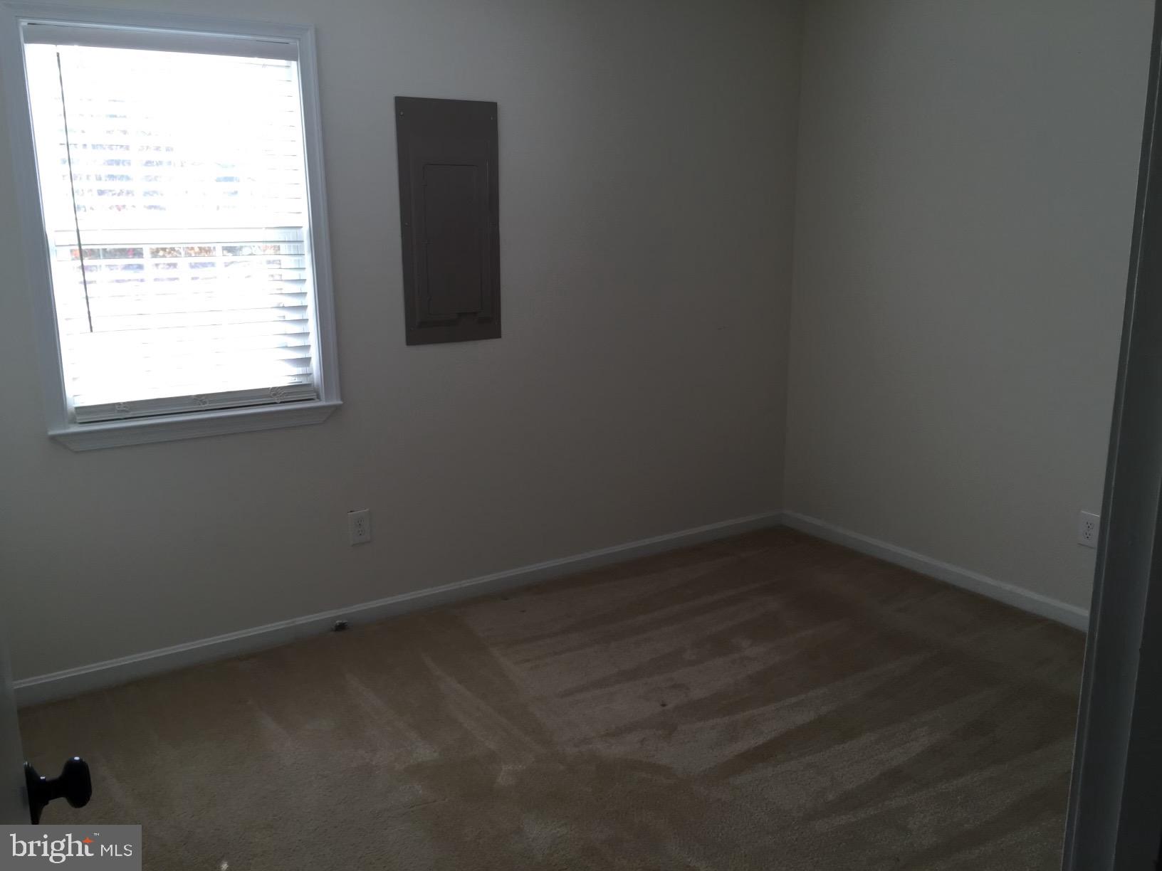 10032 Plank Road Spotsylvania, VA 22553 - Photo 12 of 18 Gallery Image 12