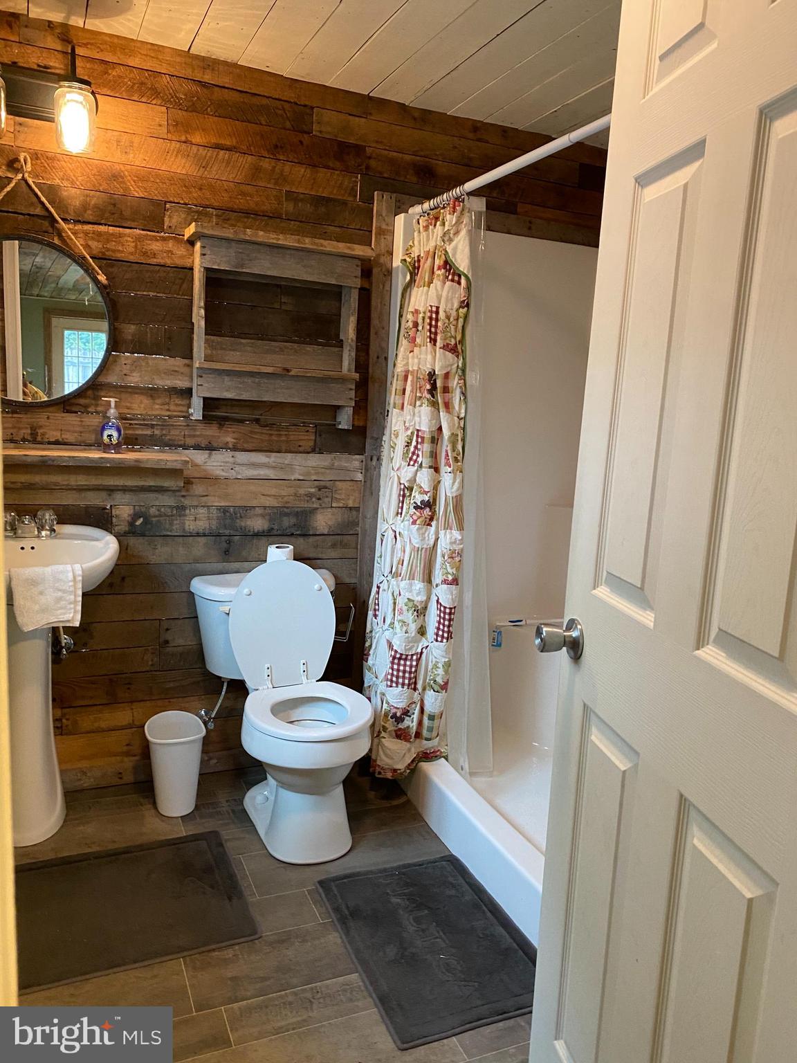 Garage bath