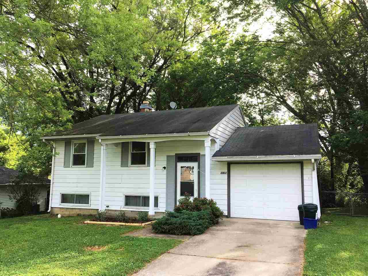 3302 North Stoneycrest Road Bloomington, IN 47404 - Photo 1 of 20 Gallery Image 1