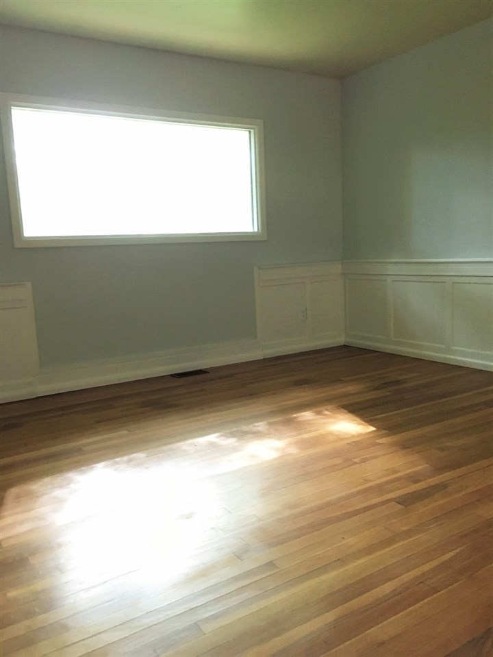 3302 North Stoneycrest Road Bloomington, IN 47404 - Photo 5 of 20 Gallery Image 5