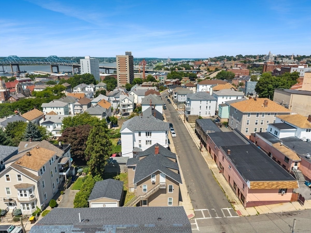 315 Washington Street Fall River, MA 02721 - Photo 7 of 36 Gallery Image 7