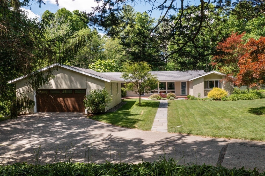 5 Greystone Road Dover, MA 02030 - Photo 1 of 27 Gallery Image 1