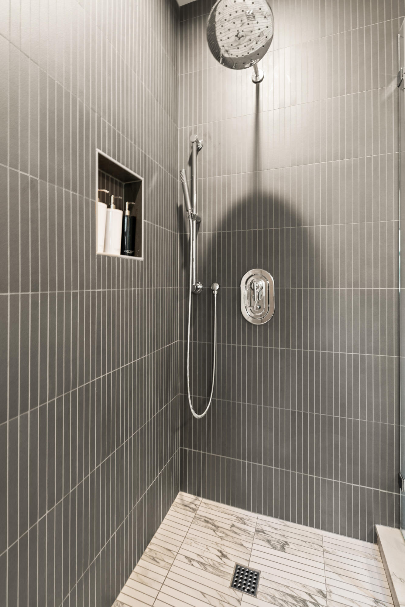 56350 Mirror Rock Loop, Unit 360 Bend, OR 97707 - Photo 68 of 86 63-Bathroom