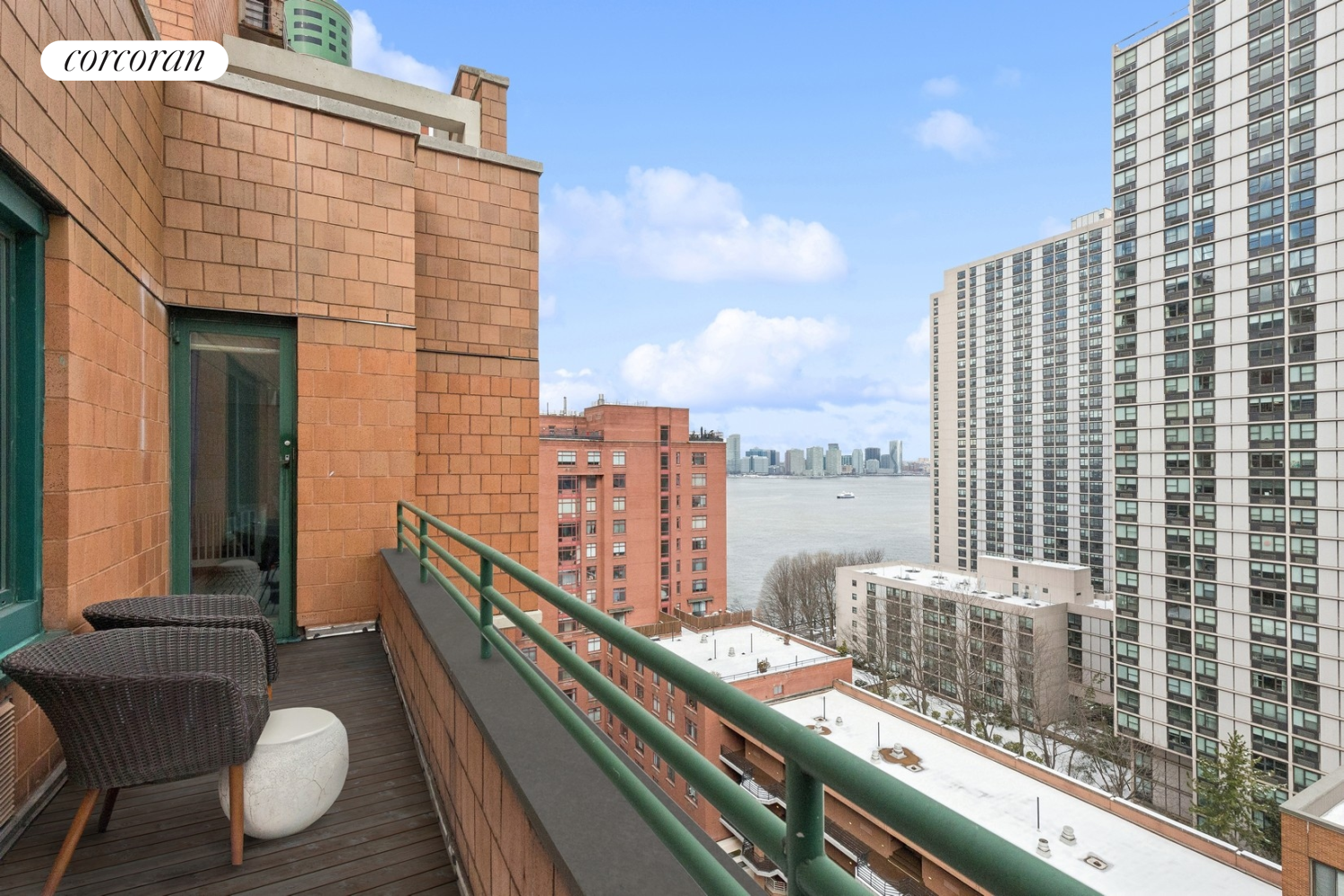 333 Rector Place, Unit PH1E Manhattan, NY 10280 - Photo 2 of 11