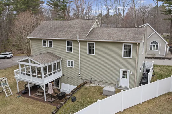 $775,000 | 1 Izzy Lane, Kittery, ME 03904