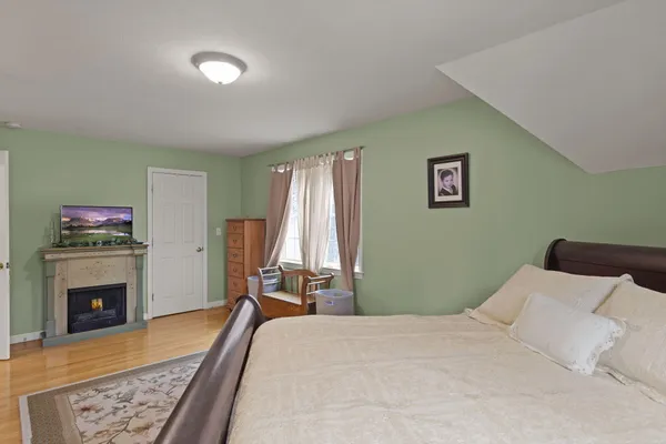 $775,000 | 1 Izzy Lane, Kittery, ME 03904