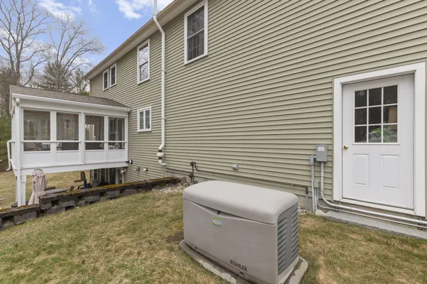 $775,000 | 1 Izzy Lane, Kittery, ME 03904